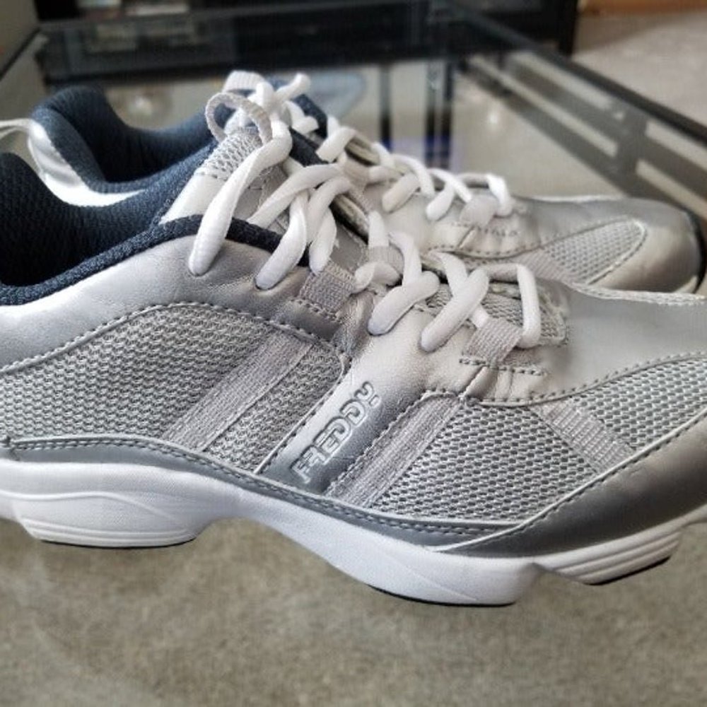 Women's Freddy Workout Fitness Shoes Size, 7 Silver
